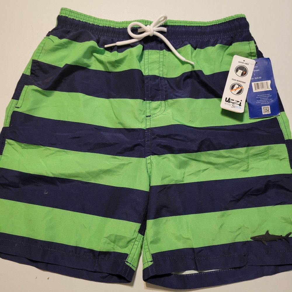Boys Size Large Swim Trunks with mesh liner